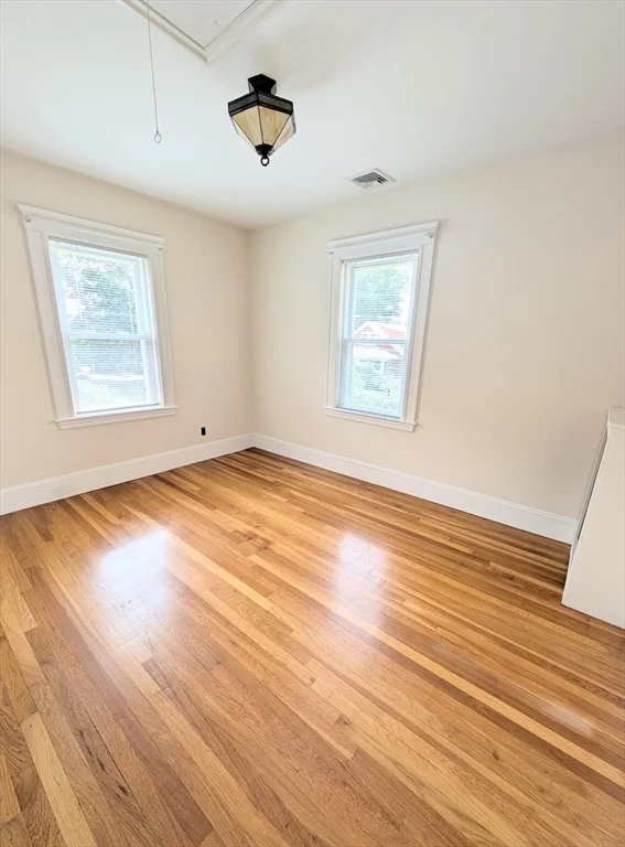 3 bed, 1 bath apartment for rent at 184 Parmenter Rd Unit 2, West Newton — photo 10 of 20
