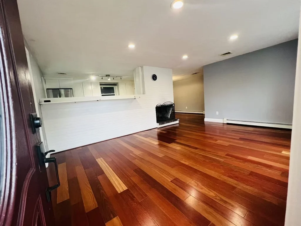 3 bed, 1 bath apartment for rent at 184 Richard Rd Unit 0, Braintree — photo 10 of 21