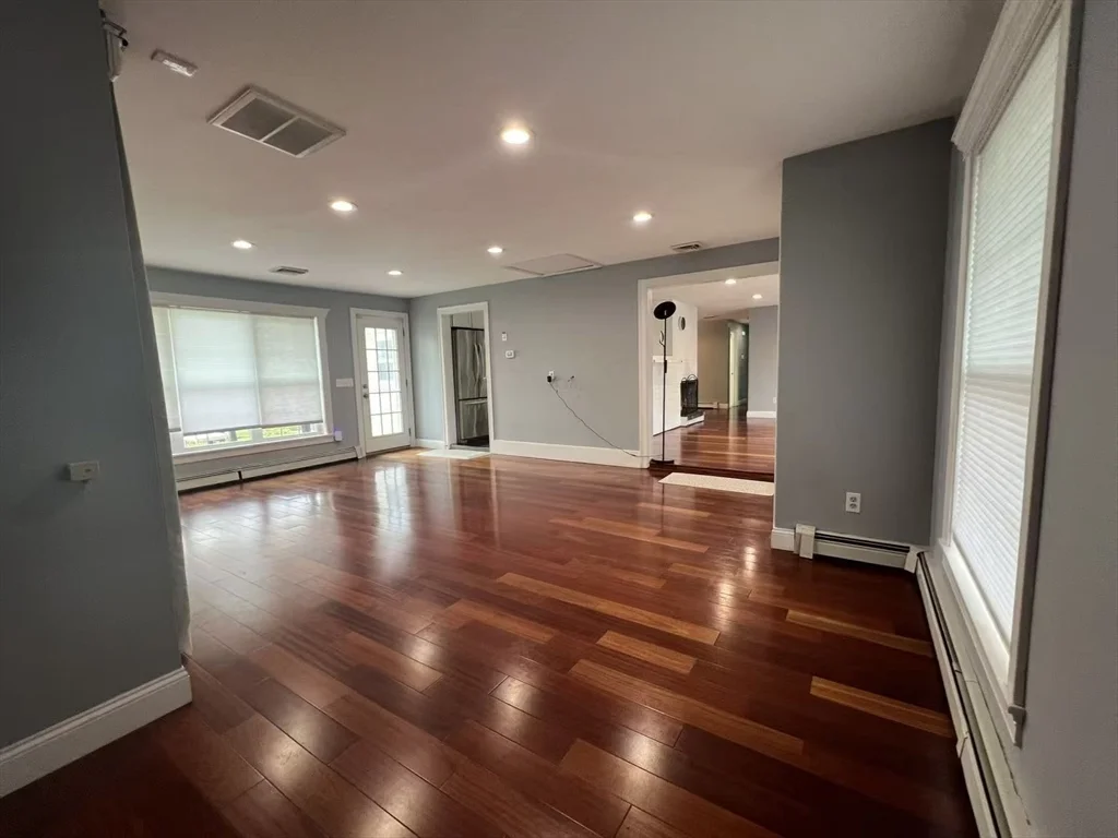 3 bed, 1 bath apartment for rent at 184 Richard Rd Unit 0, Braintree — photo 8 of 21