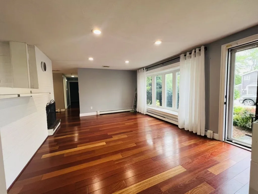 3 bed, 1 bath apartment for rent at 184 Richard Rd Unit 0, Braintree — photo 9 of 21
