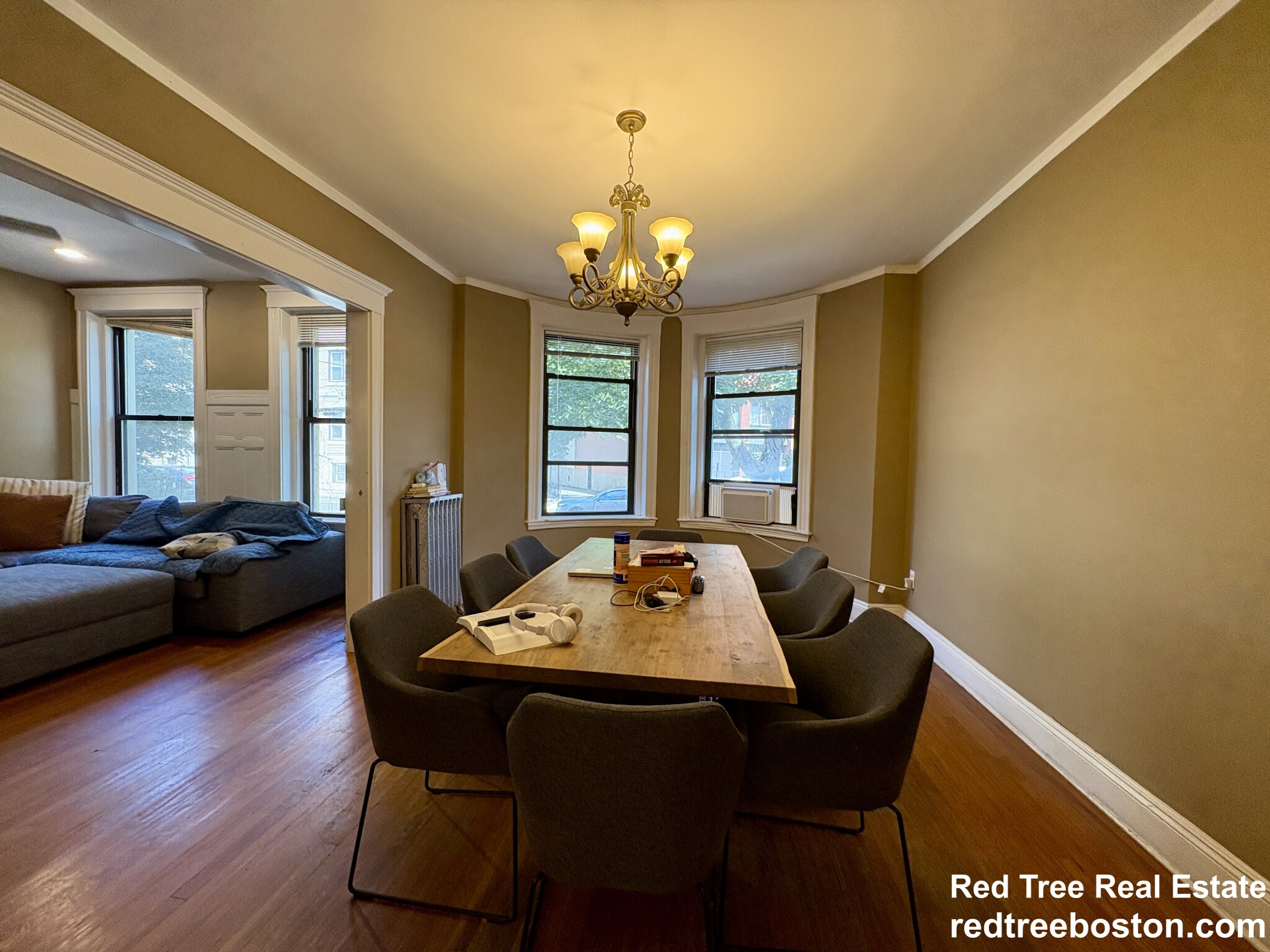 4 bed, 3 bath apartment for rent at 184 Saint Paul St Unit 1, Coolidge Corner — photo 19 of 30