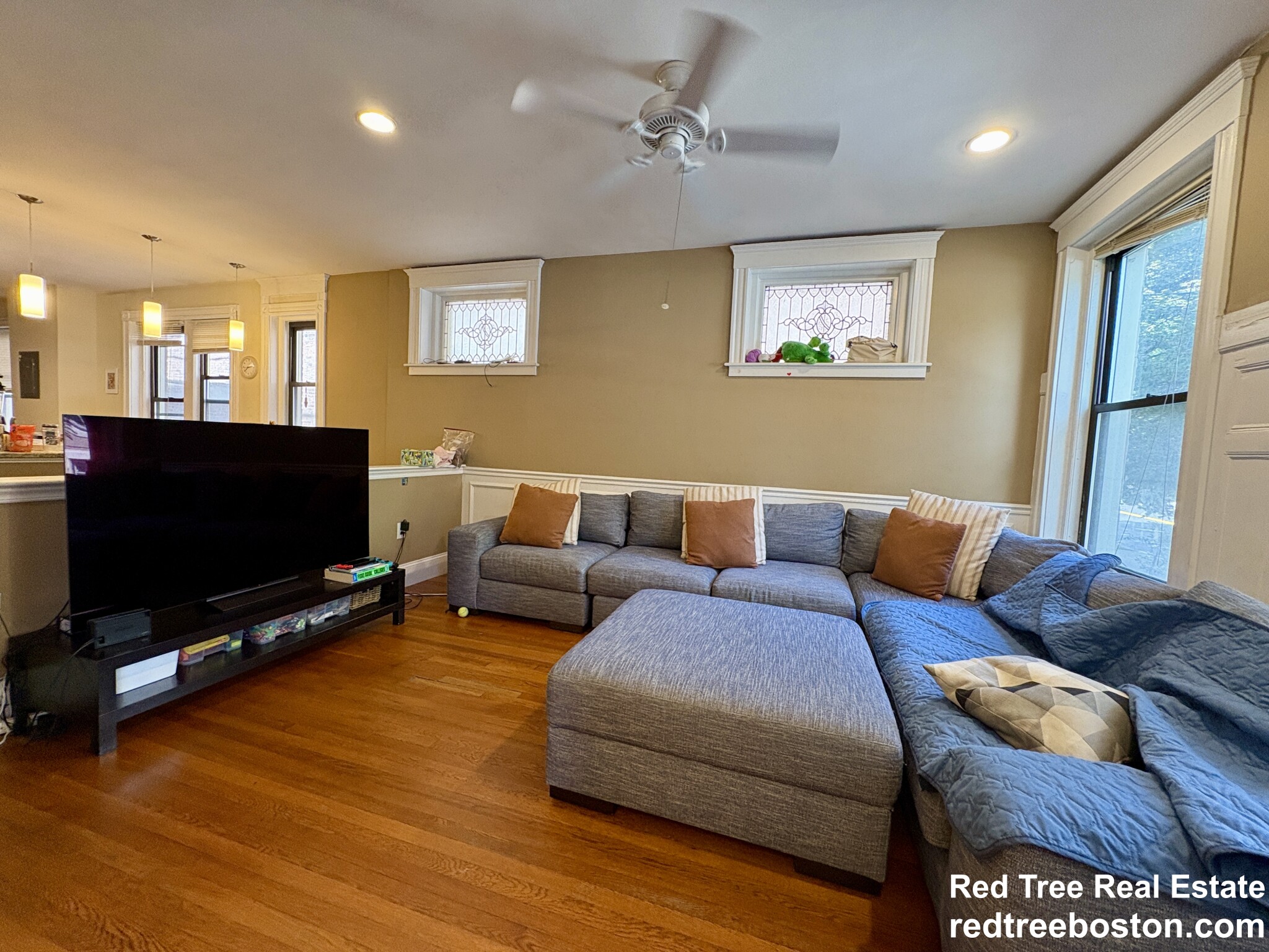 4 bed, 3 bath apartment for rent at 184 Saint Paul St Unit 1, Coolidge Corner — photo 15 of 30