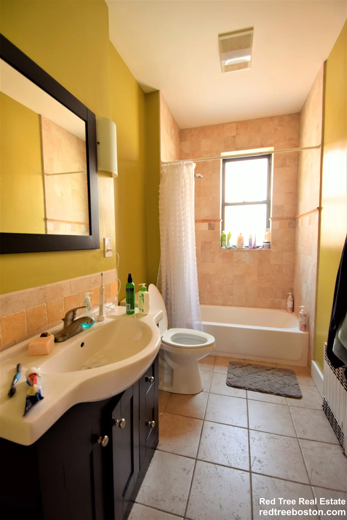 5 bed, 2 bath apartment for rent at 184 Saint Paul St Unit 3, Brookline — photo 9 of 18