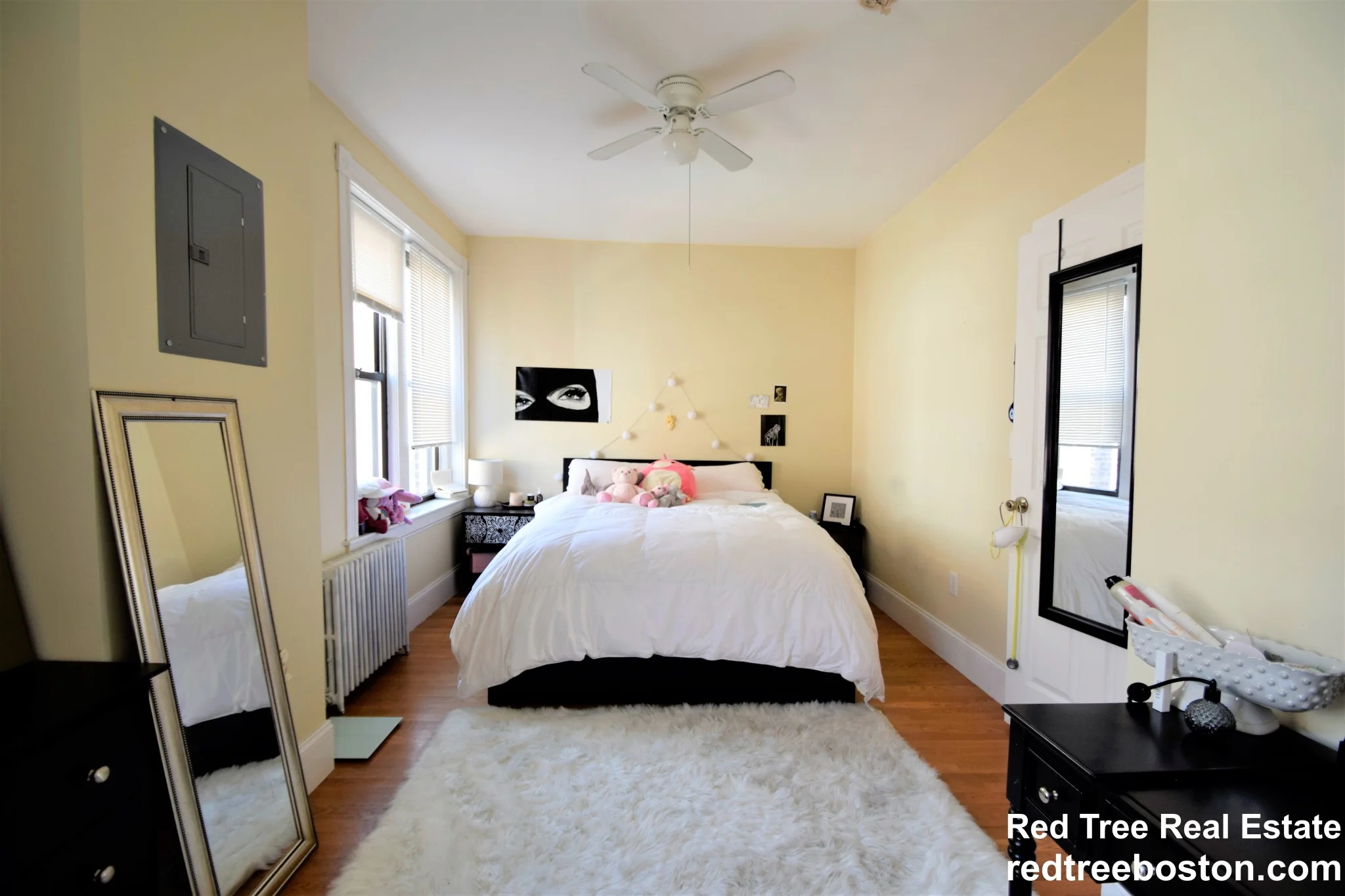 5 bed, 2 bath apartment for rent at 184 Saint Paul St Unit 3, Brookline — photo 14 of 18