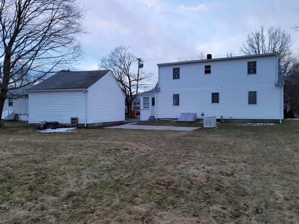 1 bed, 1 bath apartment for rent at 184 Spring St Unit 184, Bridgewater — photo 3 of 24
