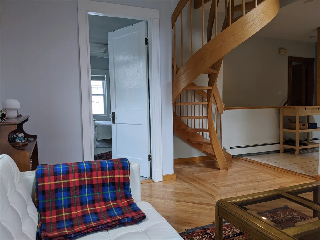 2 bed, 1 bath apartment for rent at 184 White St Unit 2, Belmont — photo 25 of 29