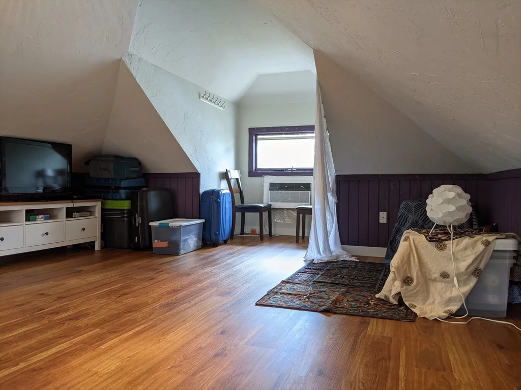 2 bed, 1 bath apartment for rent at 184 White St Unit 2, Belmont — photo 12 of 29