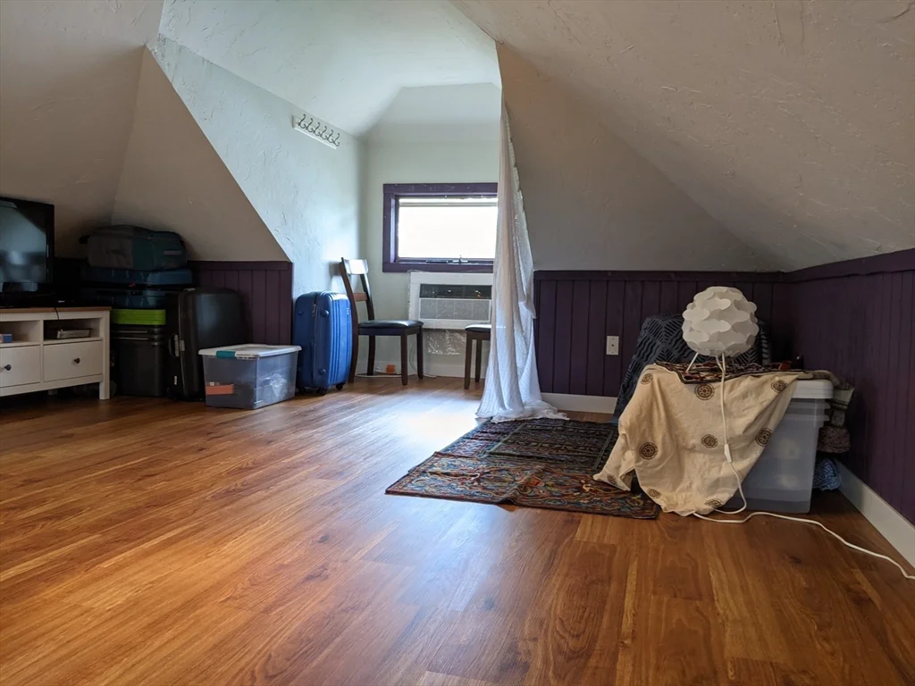 2 bed, 1 bath apartment for rent at 184 White St Unit 2, Belmont — photo 9 of 29