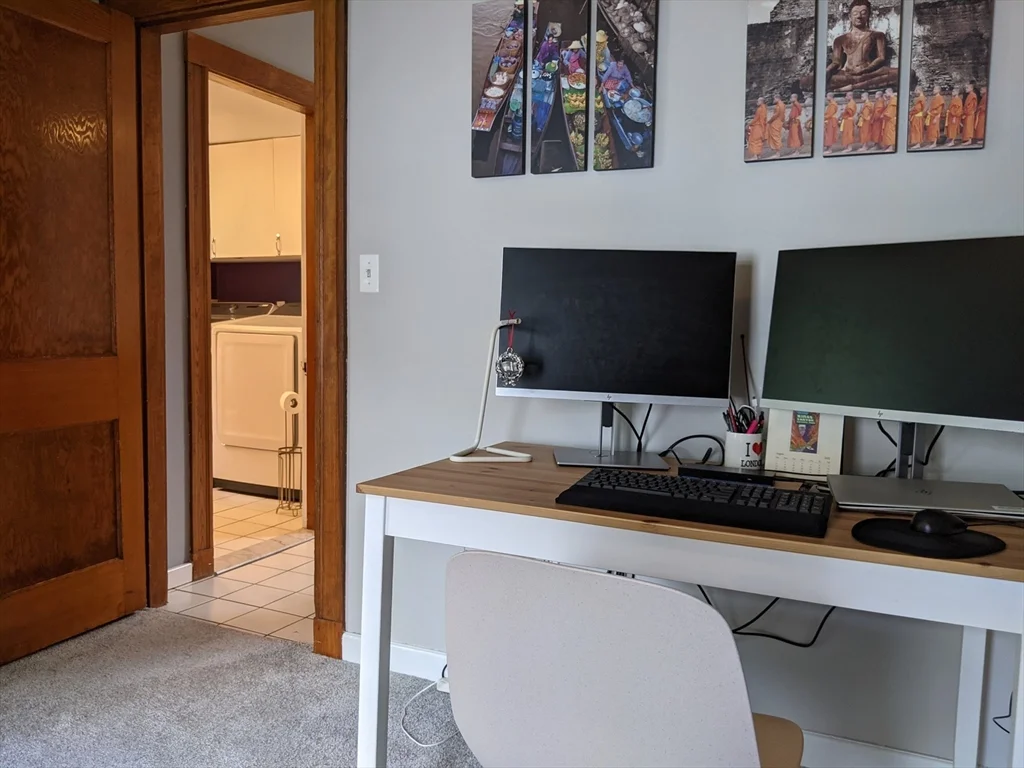 2 bed, 1 bath apartment for rent at 184 White St Unit 2, Belmont — photo 22 of 29