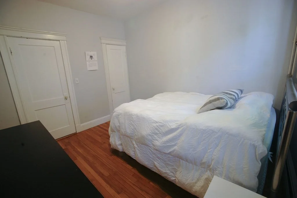 1 bed, 1 bath apartment for rent at 1840 Commonwealth Ave Unit 3, Brighton — photo 2 of 5