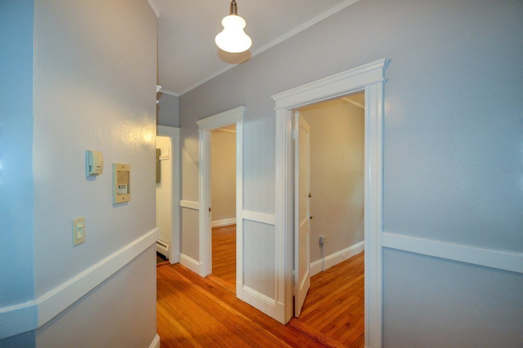 1 bed, 1 bath apartment for rent at 1840 Commonwealth Ave Unit 6, Brighton — photo 4 of 8