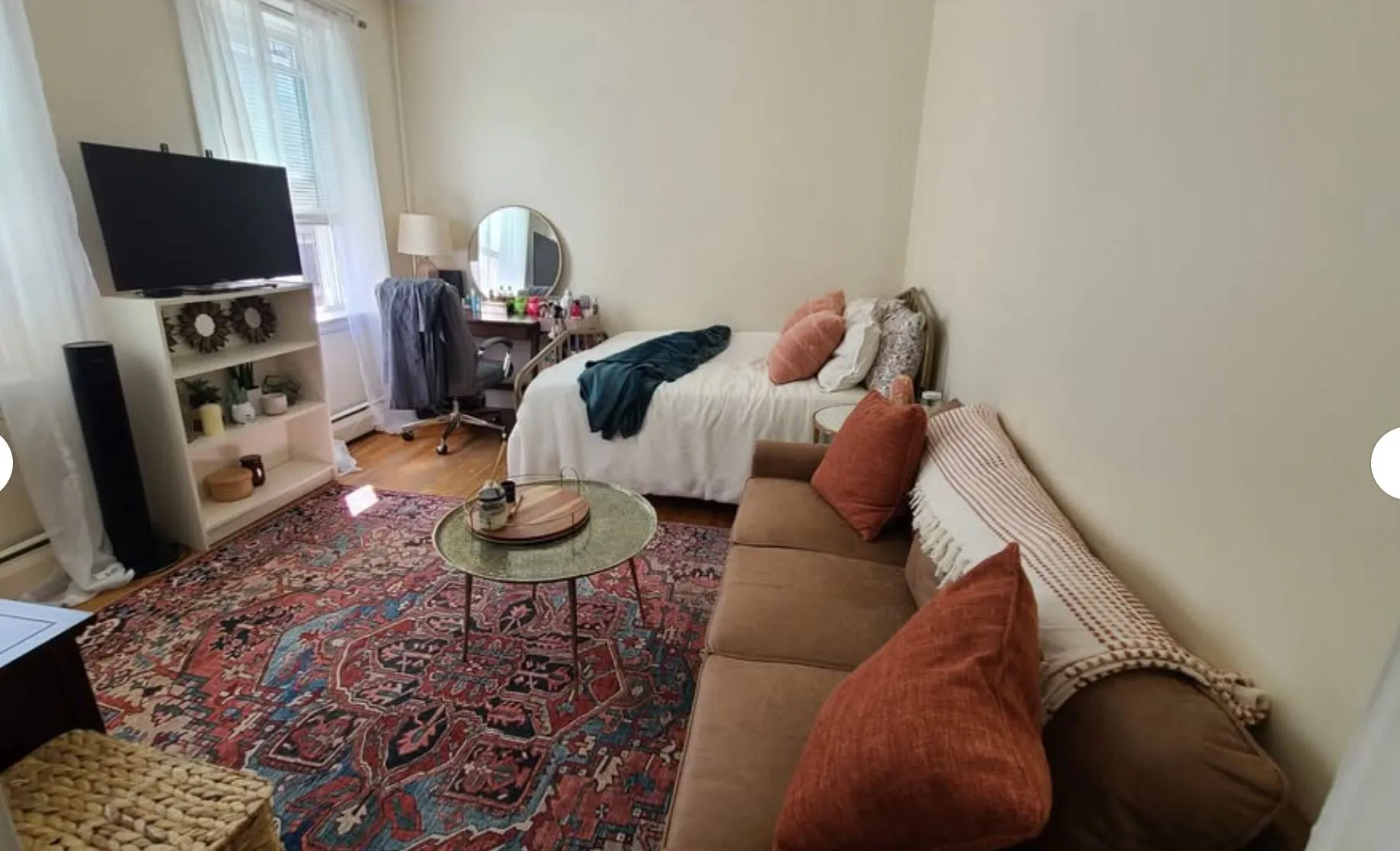 Studio bed, 1 bath apartment for rent at 1840 Commonwealth Ave Unit 8, Brighton