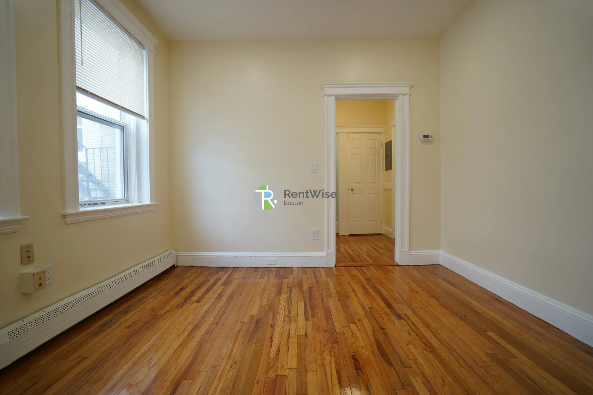 Studio bed, 1 bath apartment for rent at 1842 Commonwealth Ave Unit 18, Brighton — photo 7 of 14