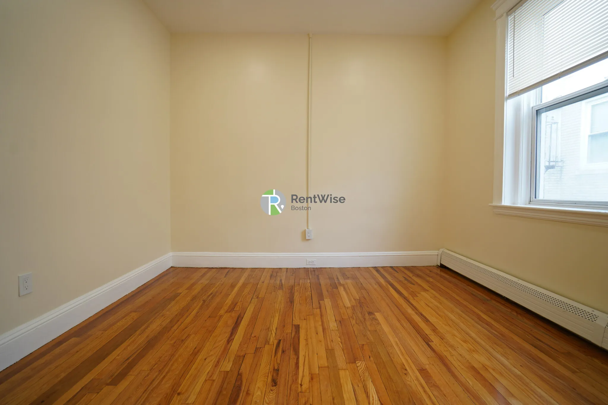 Studio bed, 1 bath apartment for rent at 1842 Commonwealth Ave Unit 18, Brighton — photo 5 of 14
