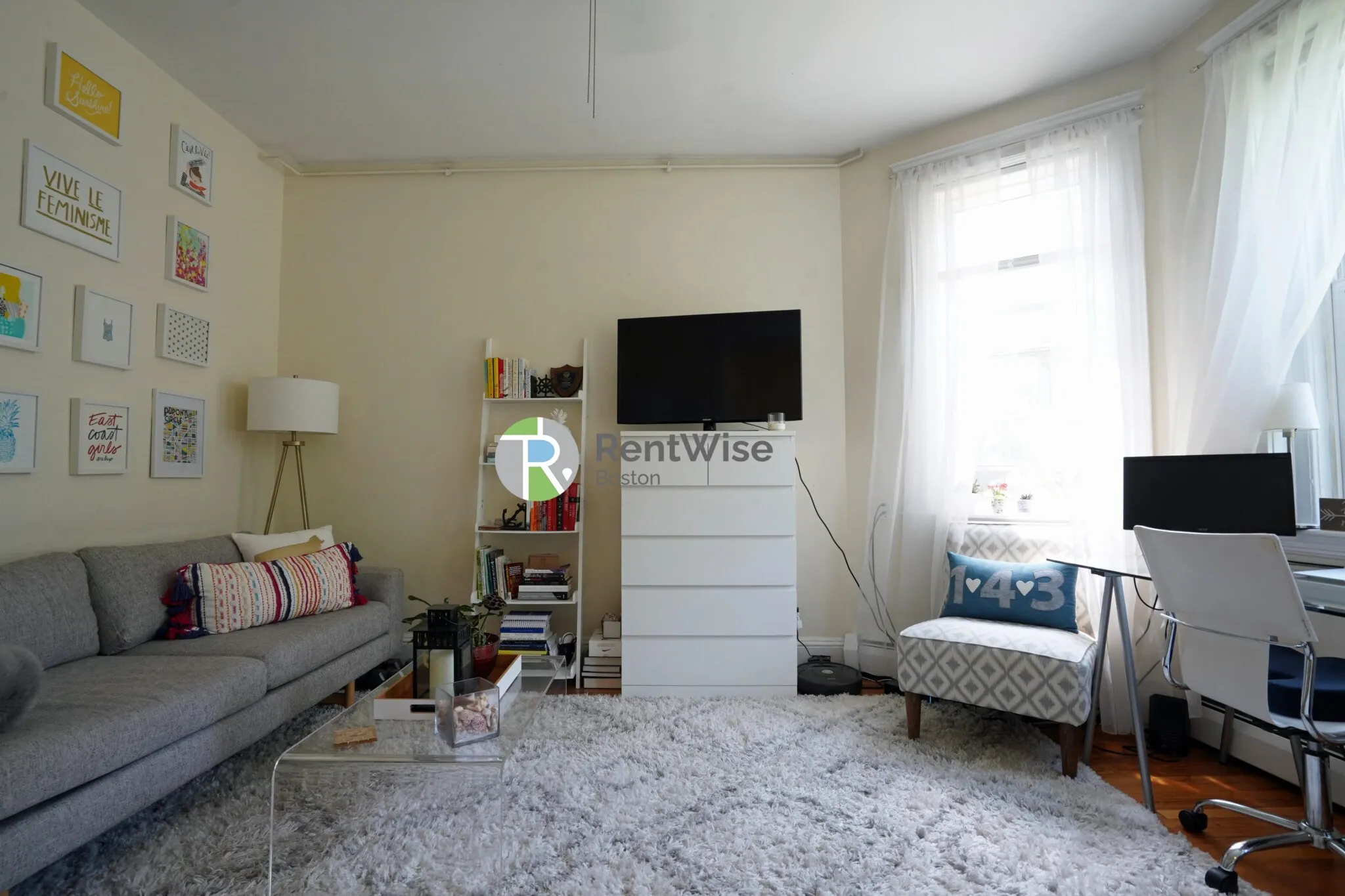 Studio bed, 1 bath apartment for rent at 1844 Commonwealth Ave Unit 1, Brighton — photo 3 of 14