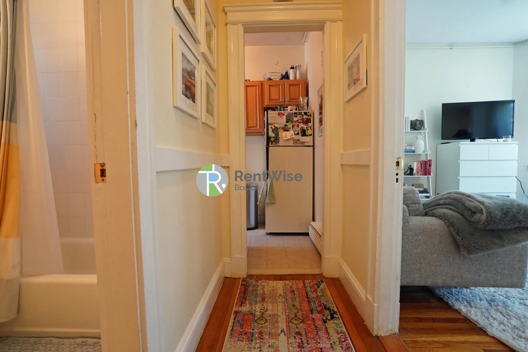 Studio bed, 1 bath apartment for rent at 1844 Commonwealth Ave Unit 1, Brighton — photo 7 of 14