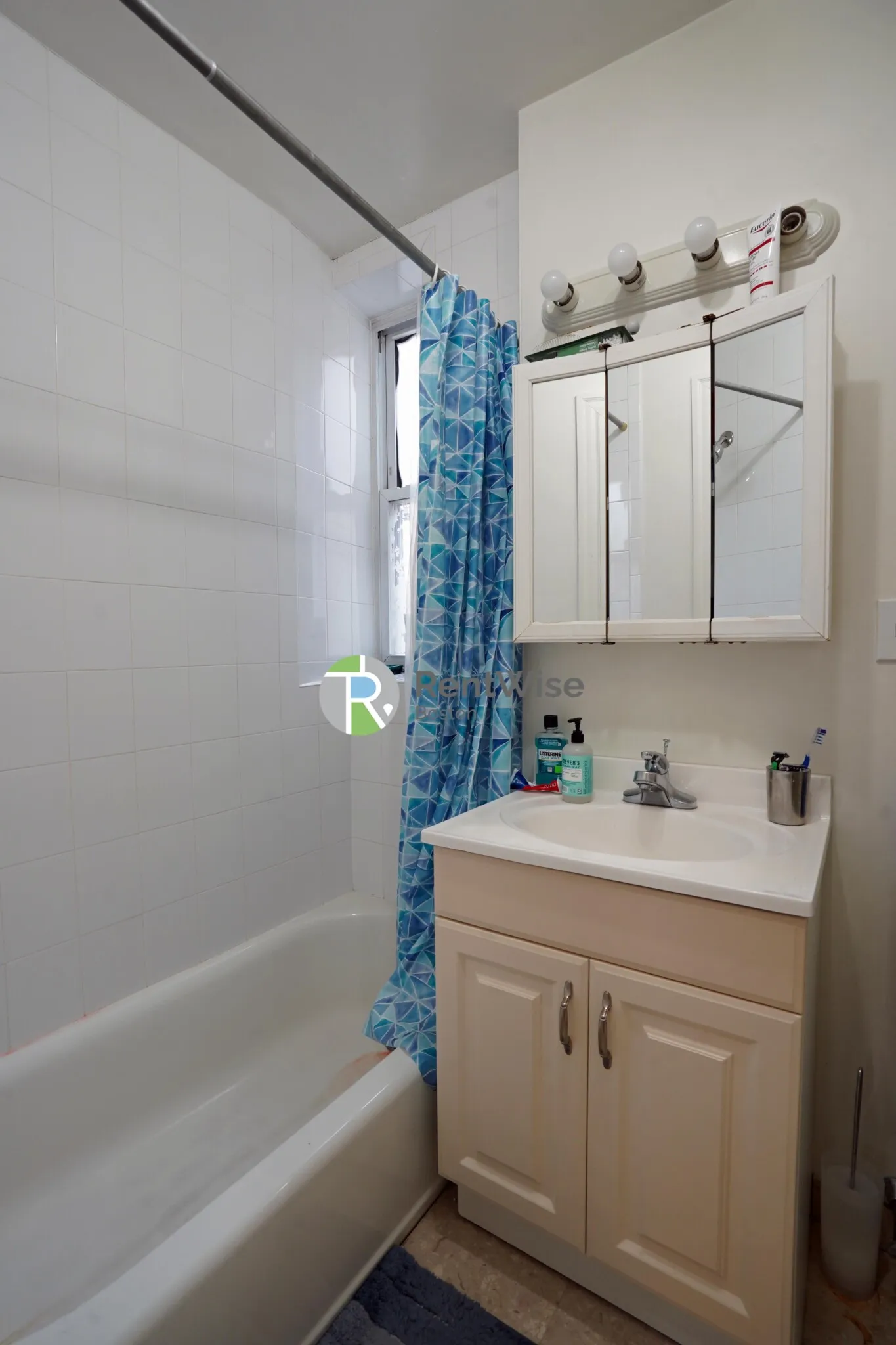1 bed, 1 bath apartment for rent at 1844 Commonwealth Ave Unit 10, Brighton — photo 12 of 13