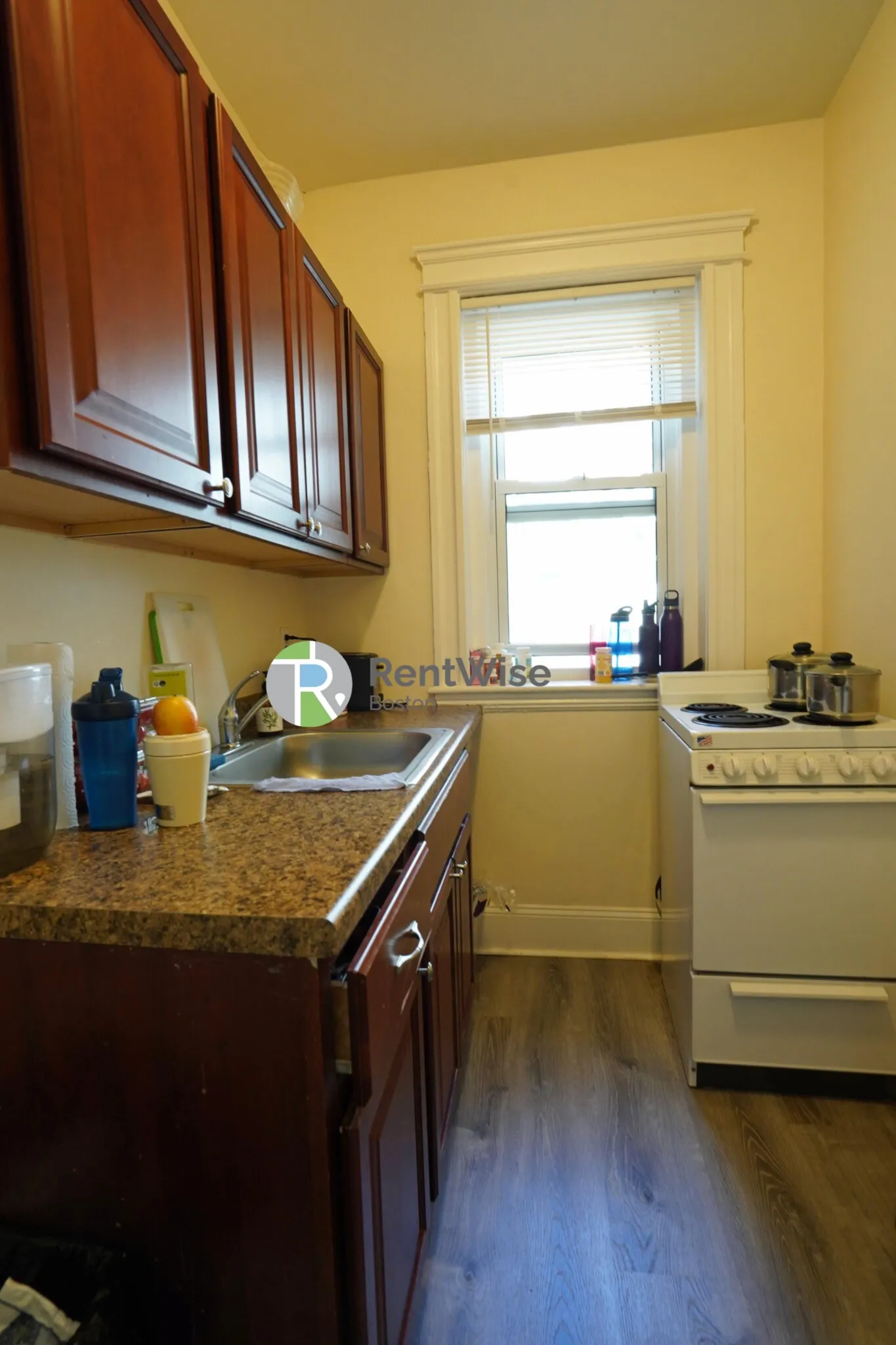 1 bed, 1 bath apartment for rent at 1844 Commonwealth Ave Unit 6, Brighton — photo 8 of 15