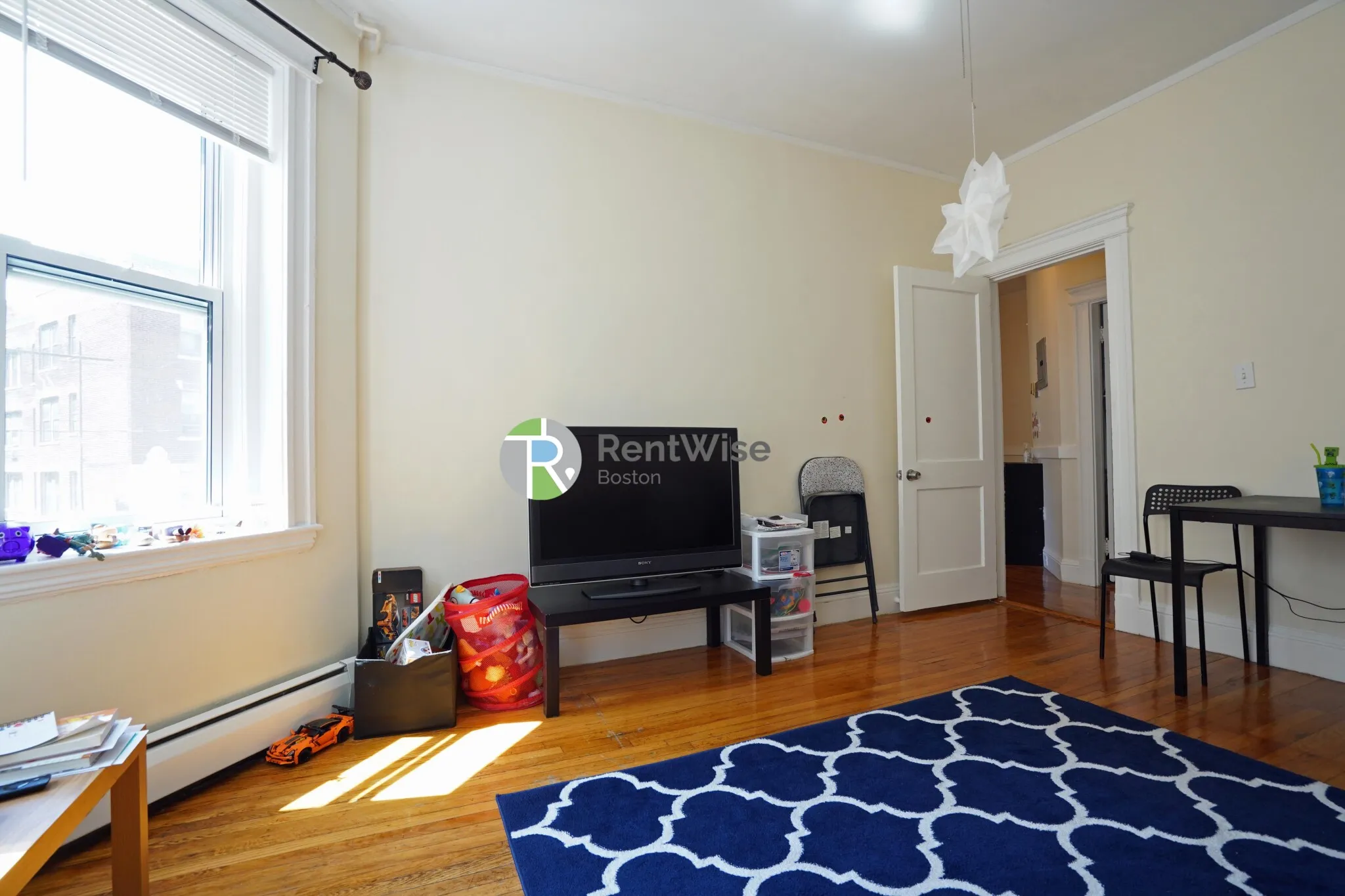 1 bed, 1 bath apartment for rent at 1844 Commonwealth Ave Unit 6, Brighton — photo 4 of 15