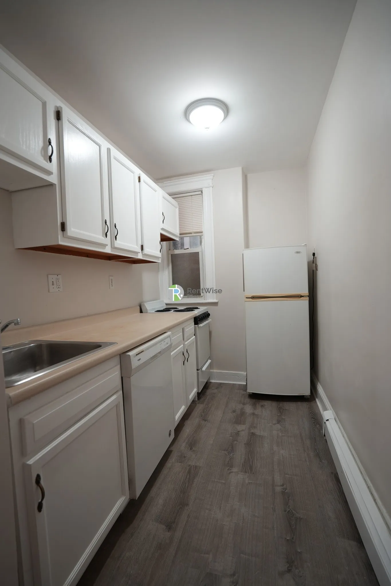 2 bed, 1 bath apartment for rent at 1846 Commonwealth Ave Unit 4, Brighton — photo 6 of 20