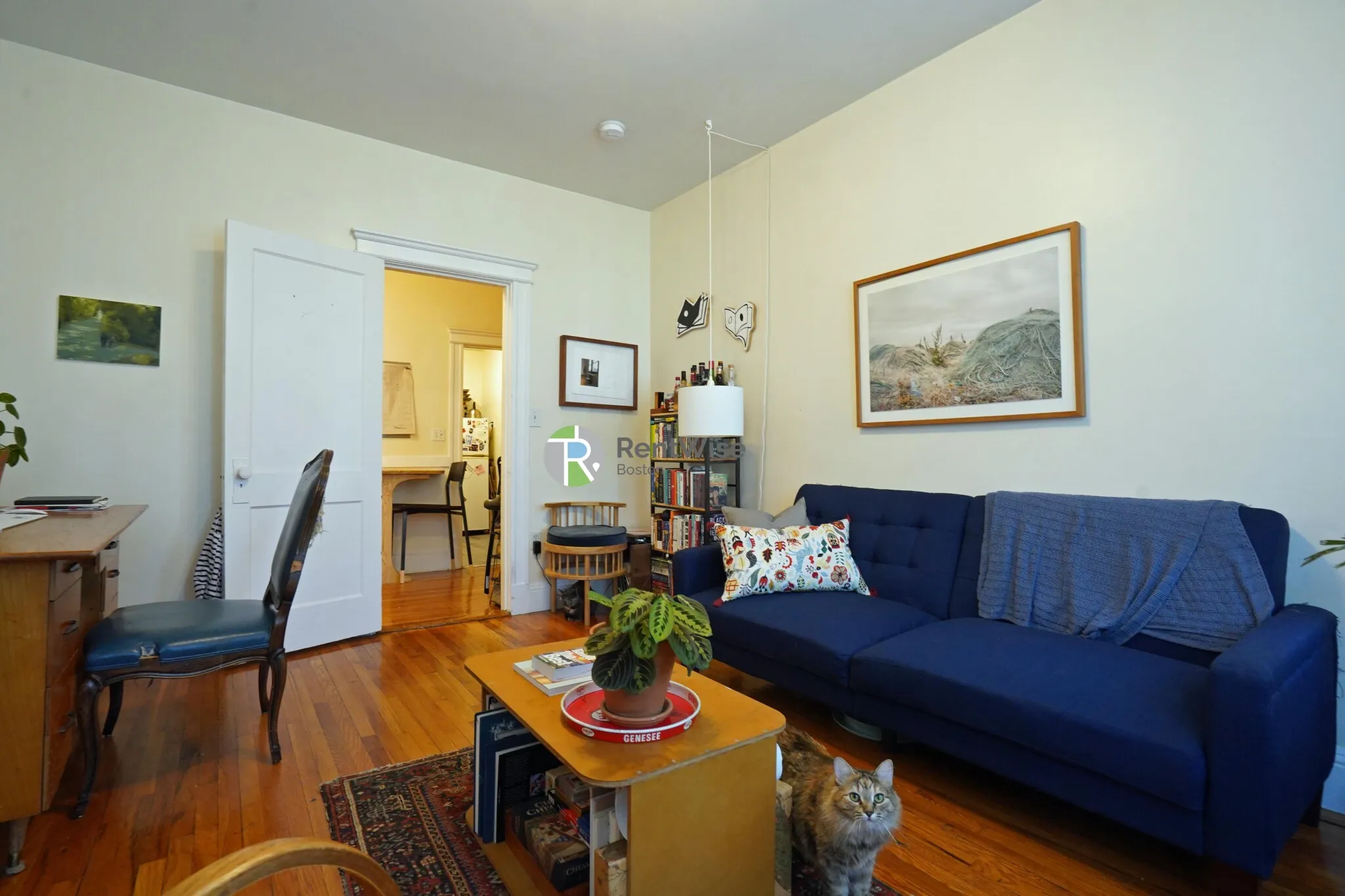 2 bed, 1 bath apartment for rent at 1846 Commonwealth Ave Unit 4, Brighton — photo 4 of 23