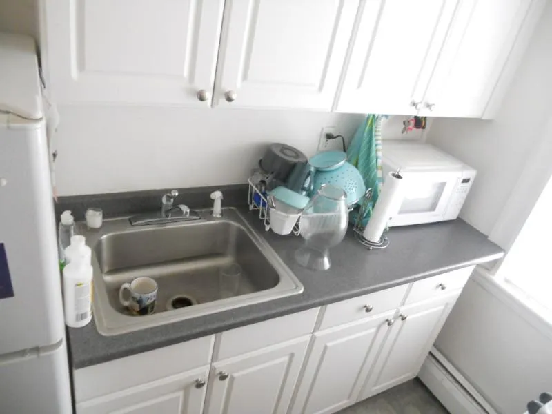 Studio bed, 1 bath apartment for rent at 1846 Commonwealth Ave Unit 7, Brighton — photo 10 of 13