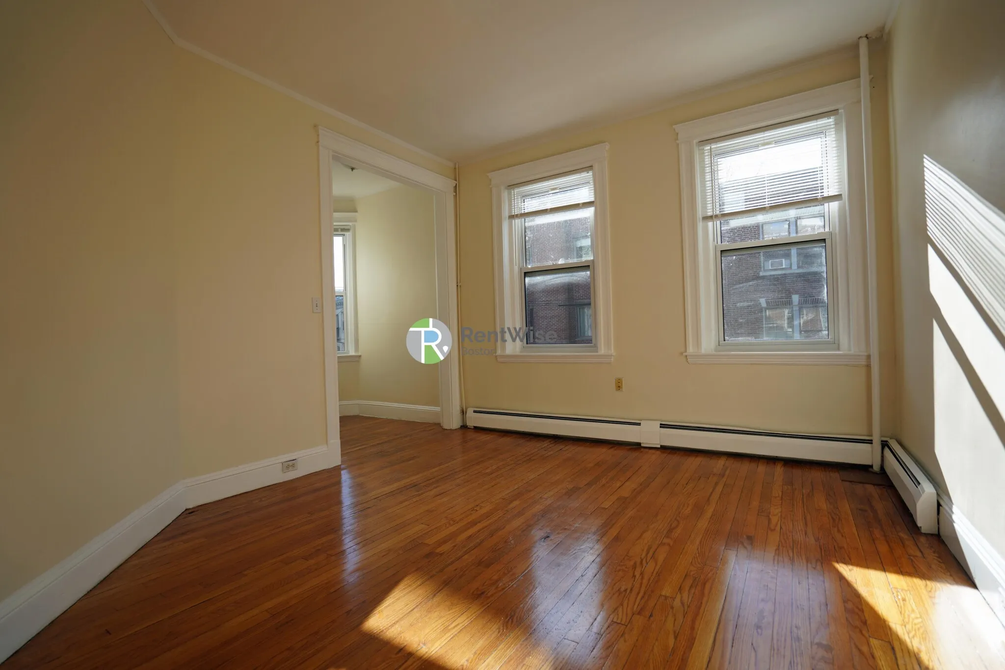 Studio bed, 1 bath apartment for rent at 1846 Commonwealth Ave Unit 7, Brighton — photo 1 of 13
