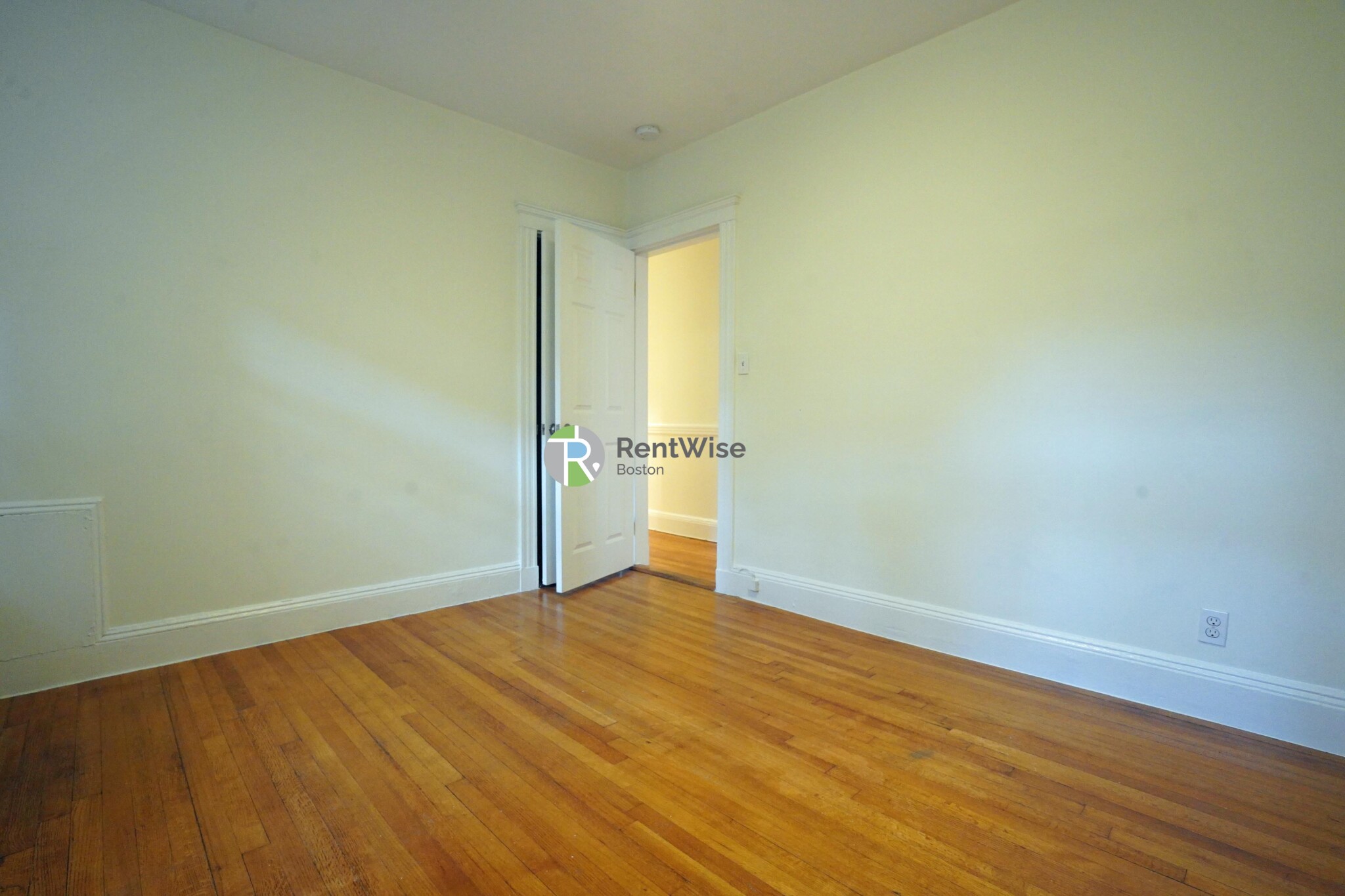 1 bed, 1 bath apartment for rent at 1848 Commonwealth Ave Unit 25, Brighton — photo 11 of 23