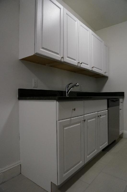 Studio bed, 1 bath apartment for rent at 1848 Commonwealth Ave Unit 33, Brighton — photo 2 of 24