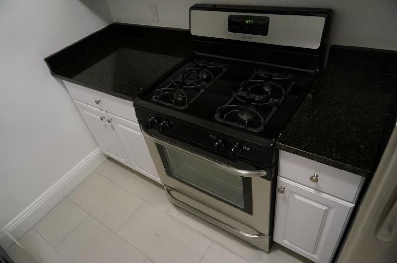 Studio bed, 1 bath apartment for rent at 1848 Commonwealth Ave Unit 33, Brighton — photo 6 of 24