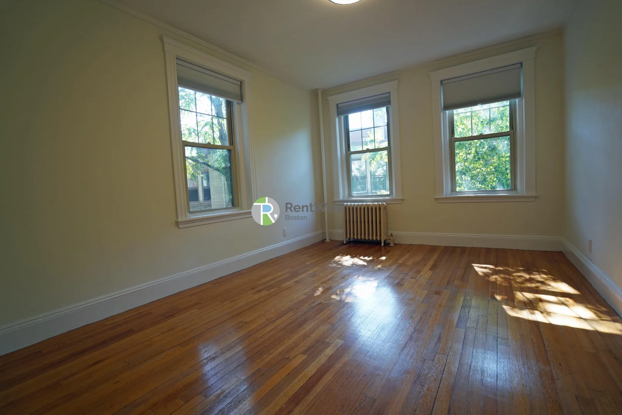 1 bed, 1 bath apartment for rent at 1848 Commonwealth Ave Unit 36, Brighton — photo 4 of 20