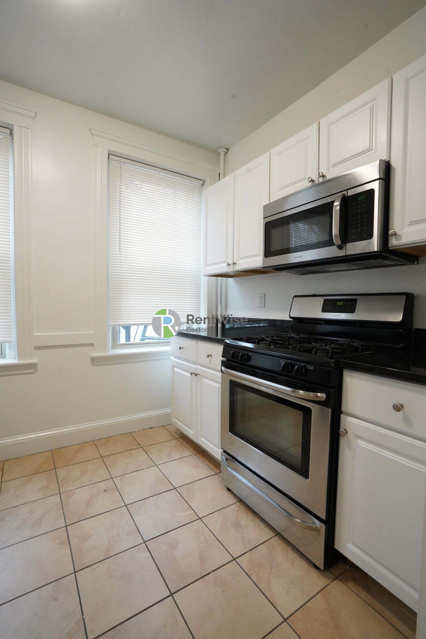 1 bed, 1 bath apartment for rent at 1848 Commonwealth Ave Unit 45, Brighton — photo 8 of 20