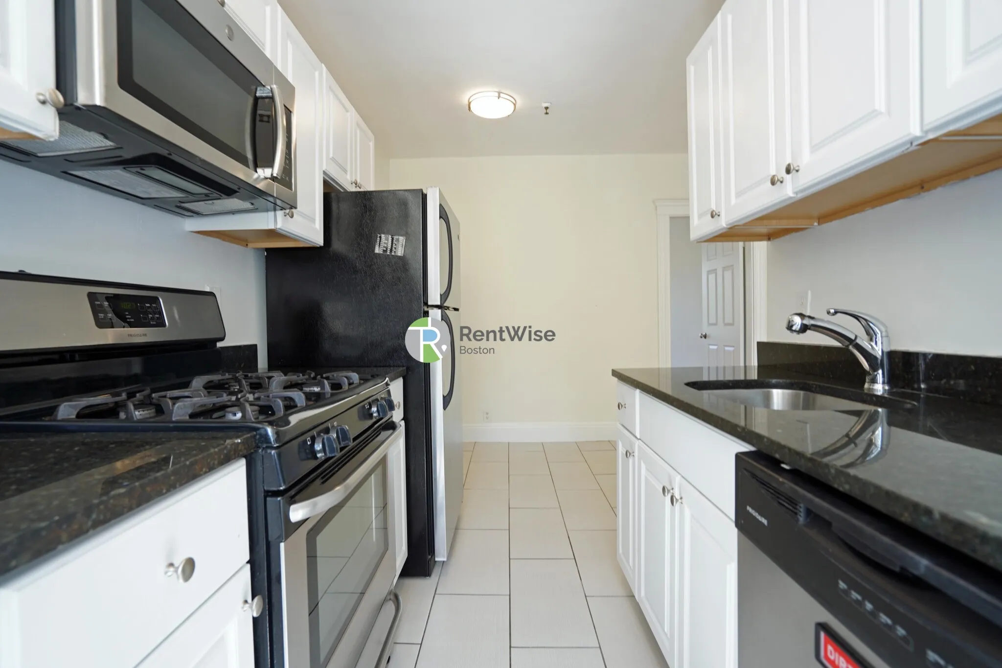 1 bed, 1 bath apartment for rent at 1848 Commonwealth Ave Unit 51, Brighton — photo 7 of 20