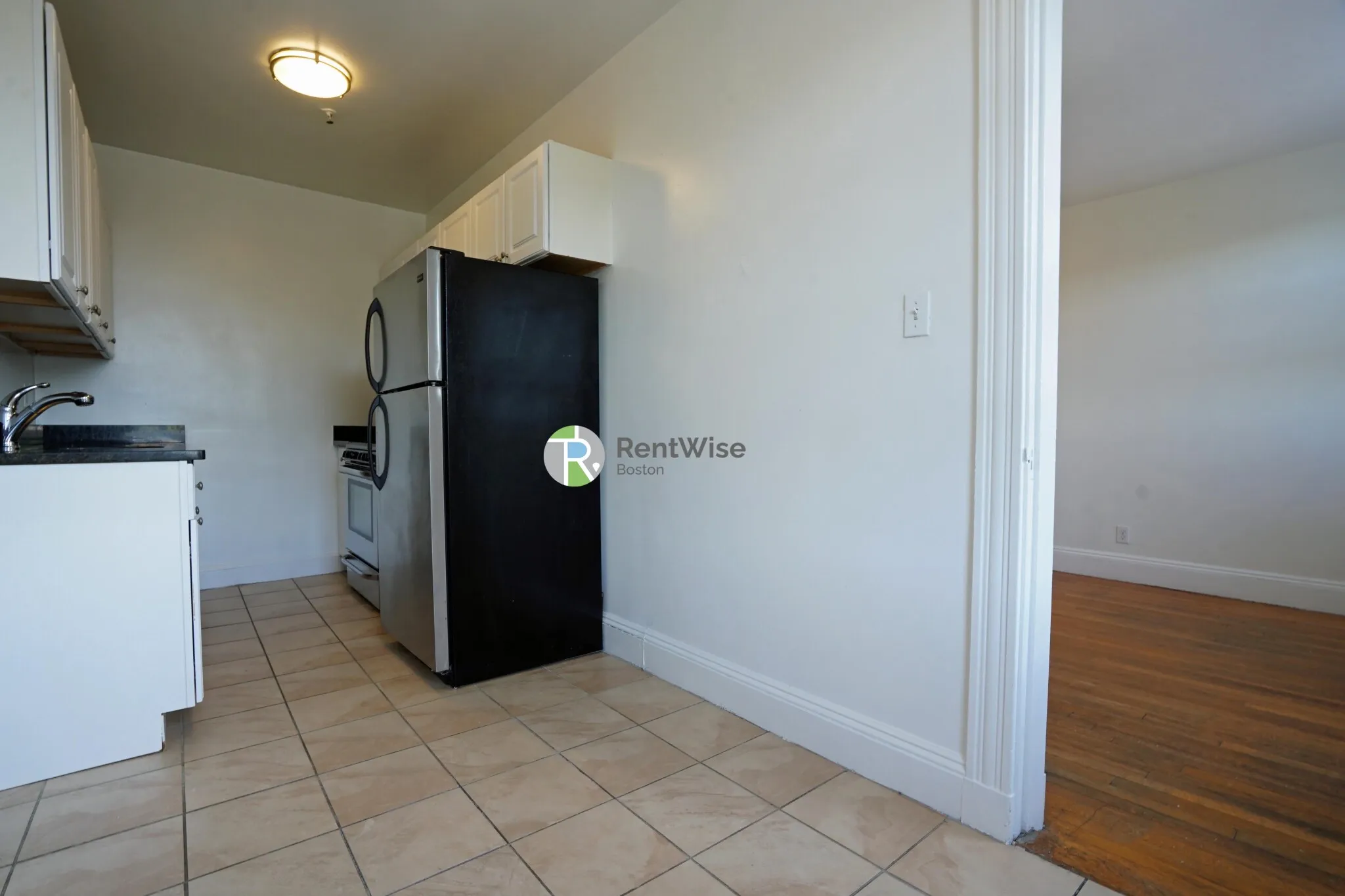 Studio bed, 1 bath apartment for rent at 1848 Commonwealth Ave Unit 53, Brighton — photo 6 of 20