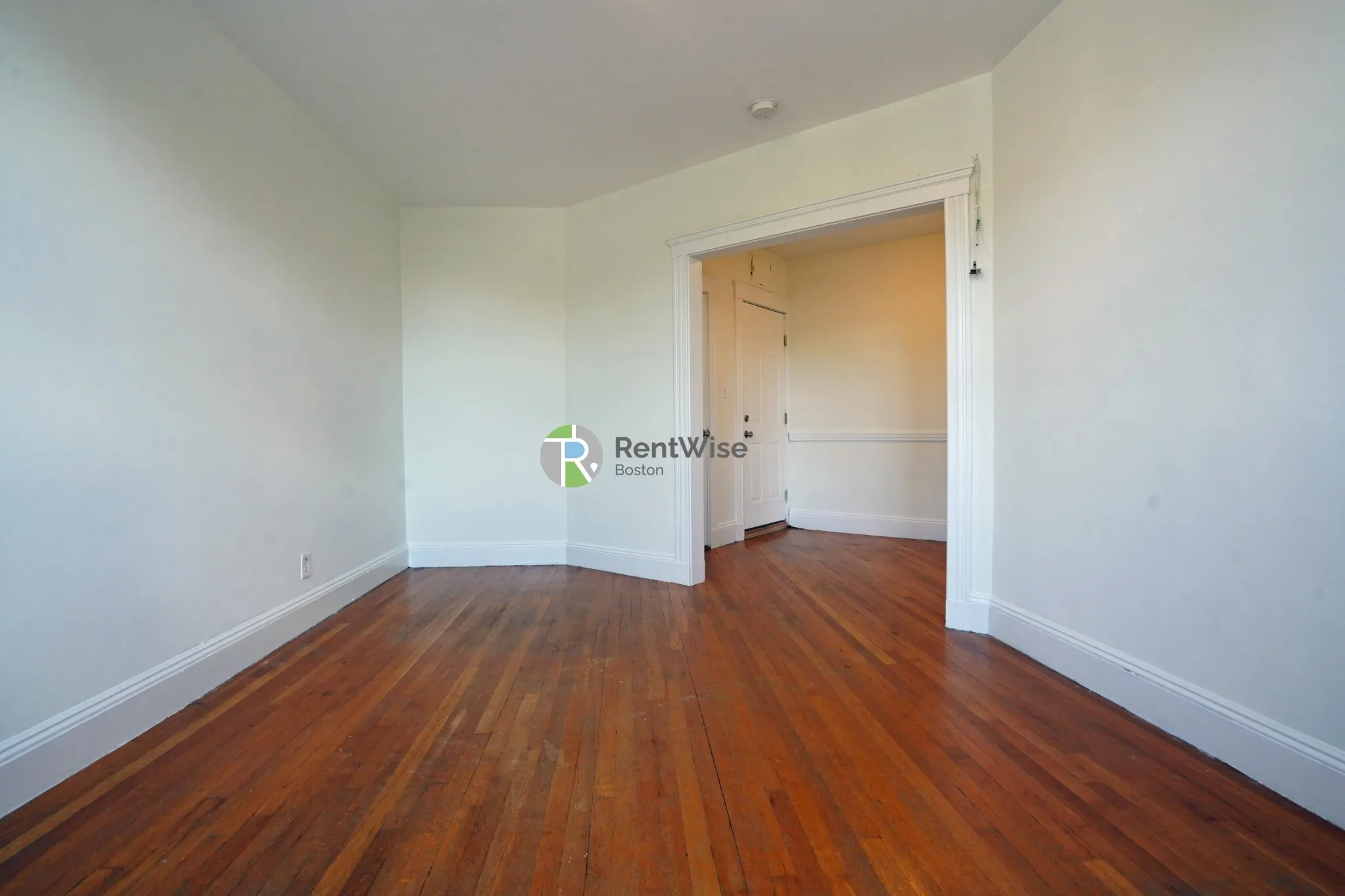 Studio bed, 1 bath apartment for rent at 1848 Commonwealth Ave Unit 53, Brighton — photo 4 of 20