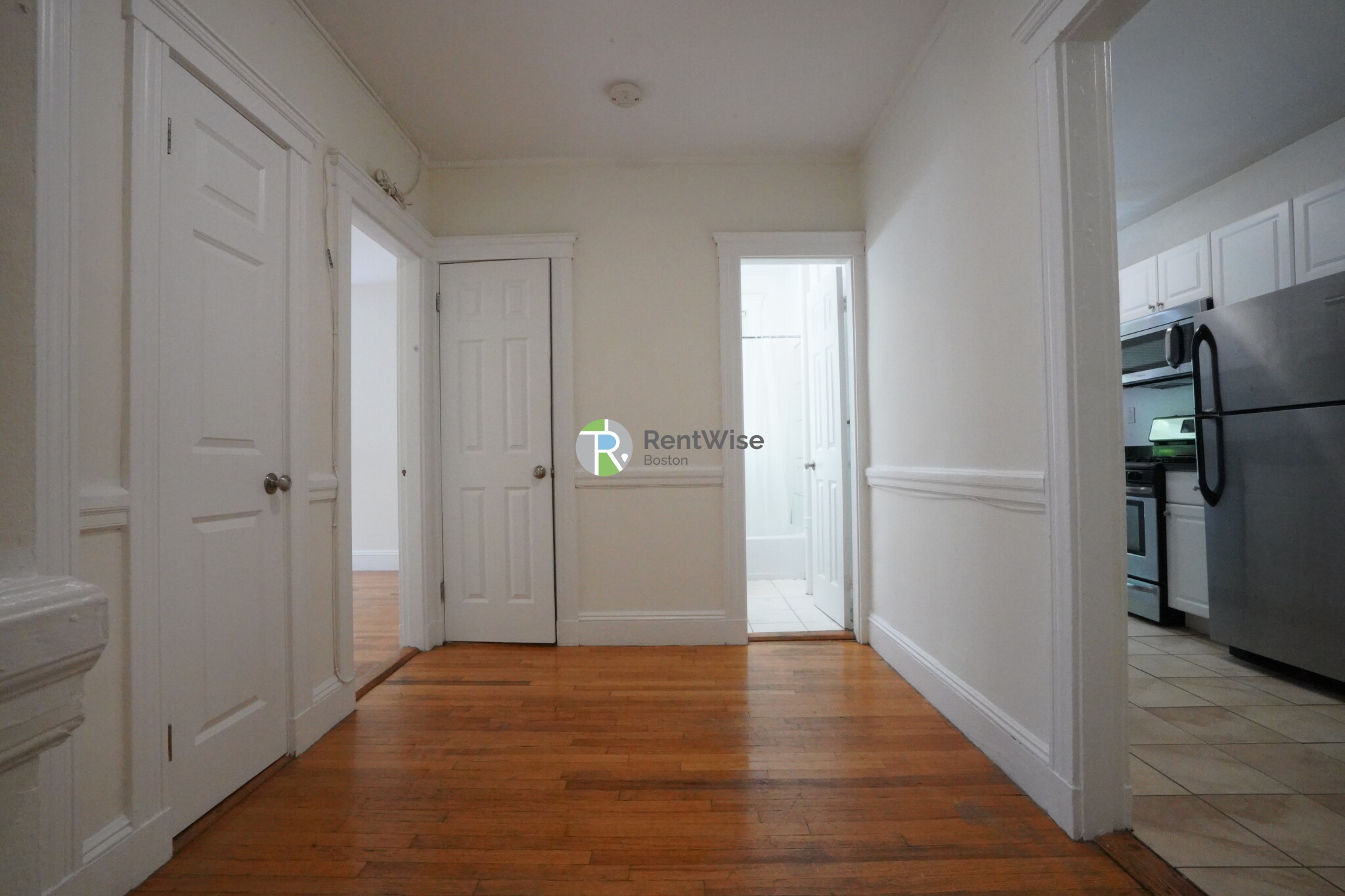 1 bed, 1 bath apartment for rent at 1848 Commonwealth Ave Unit 57, Brighton — photo 2 of 19