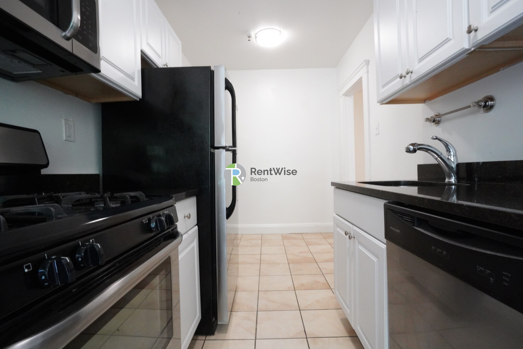 1 bed, 1 bath apartment for rent at 1848 Commonwealth Ave Unit 57, Brighton — photo 8 of 19