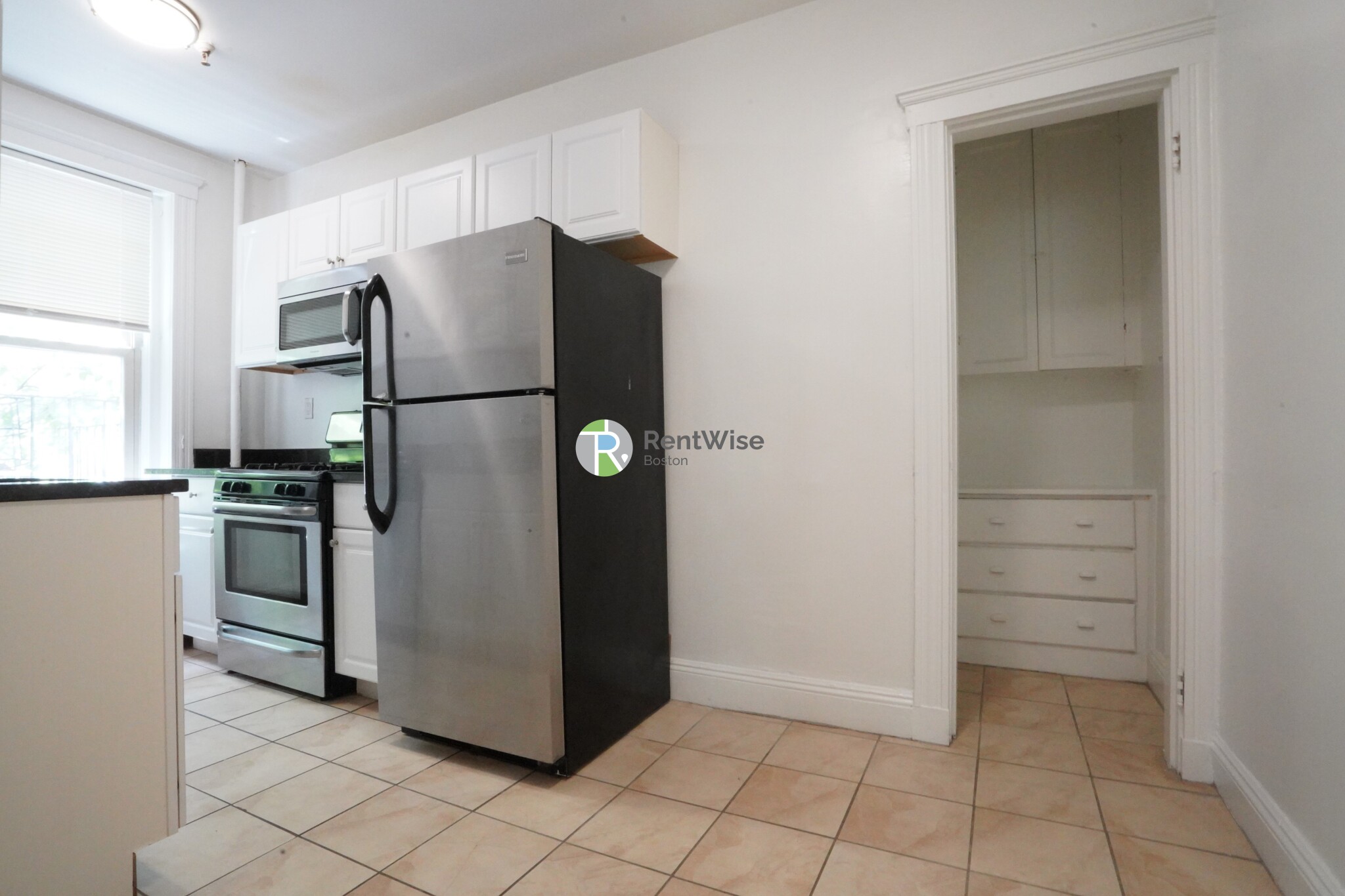1 bed, 1 bath apartment for rent at 1848 Commonwealth Ave Unit 57, Brighton — photo 6 of 19
