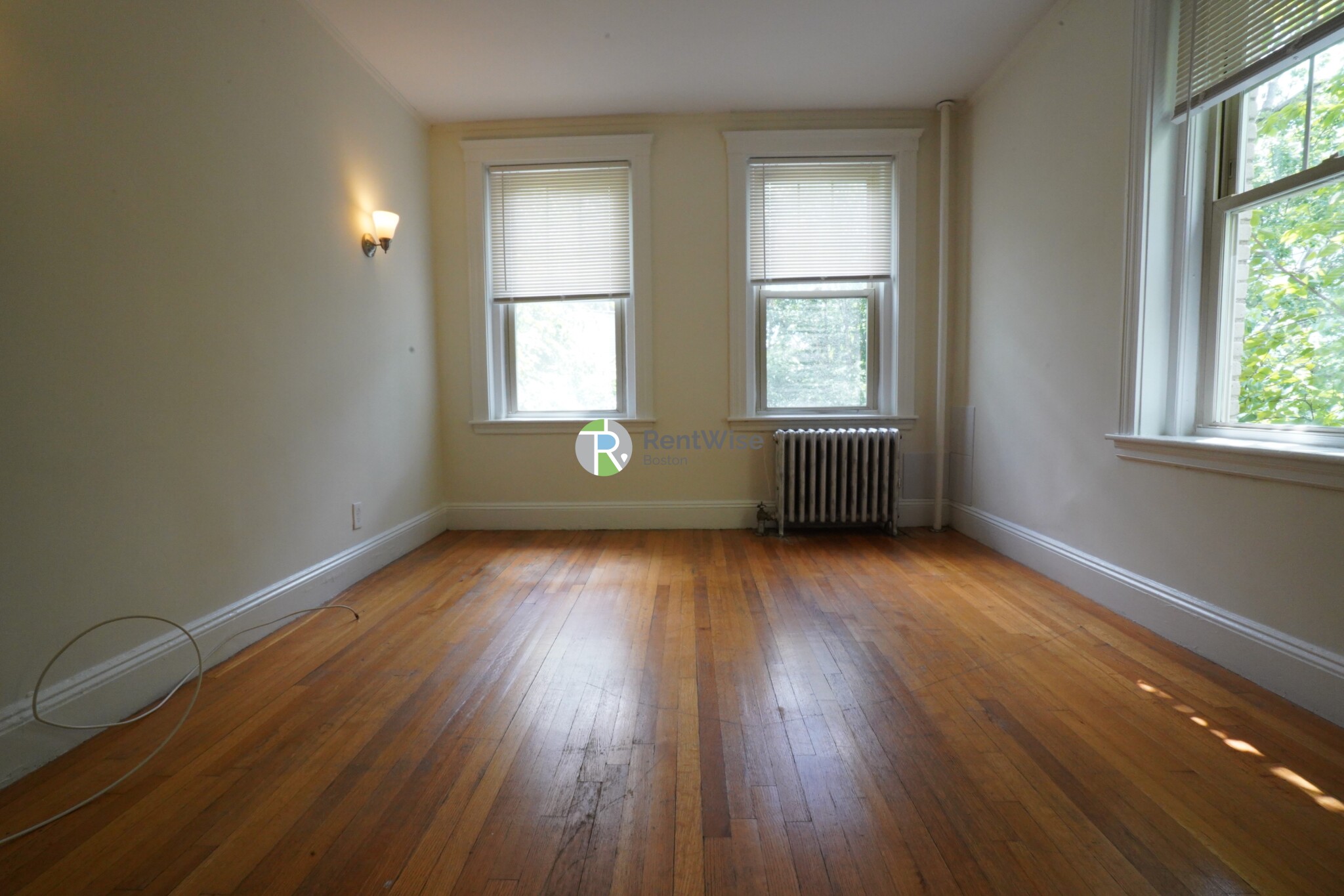 1 bed, 1 bath apartment for rent at 1848 Commonwealth Ave Unit 57, Brighton