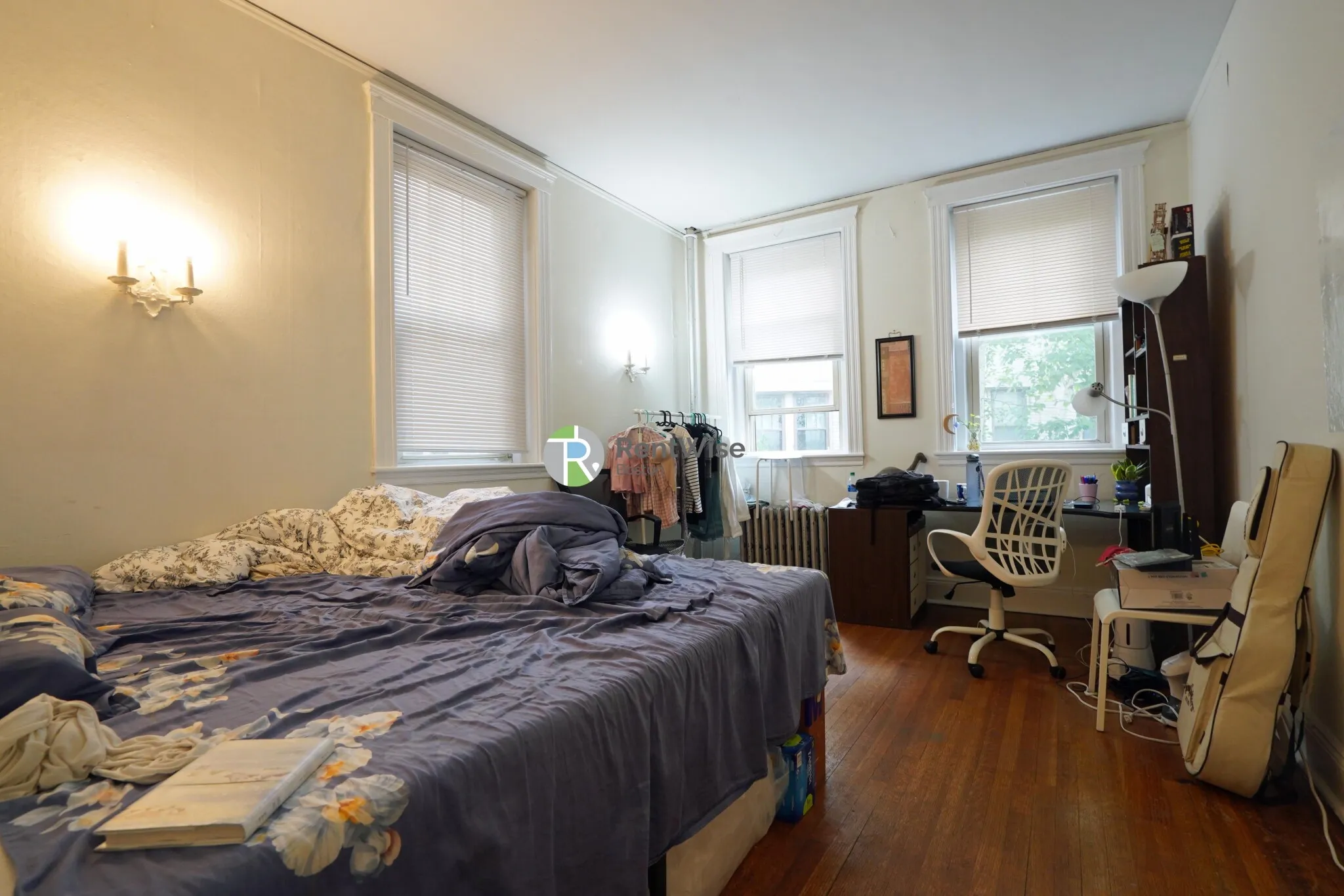 1 bed, 1 bath apartment for rent at 1848 Commonwealth Ave Unit 6, Brighton