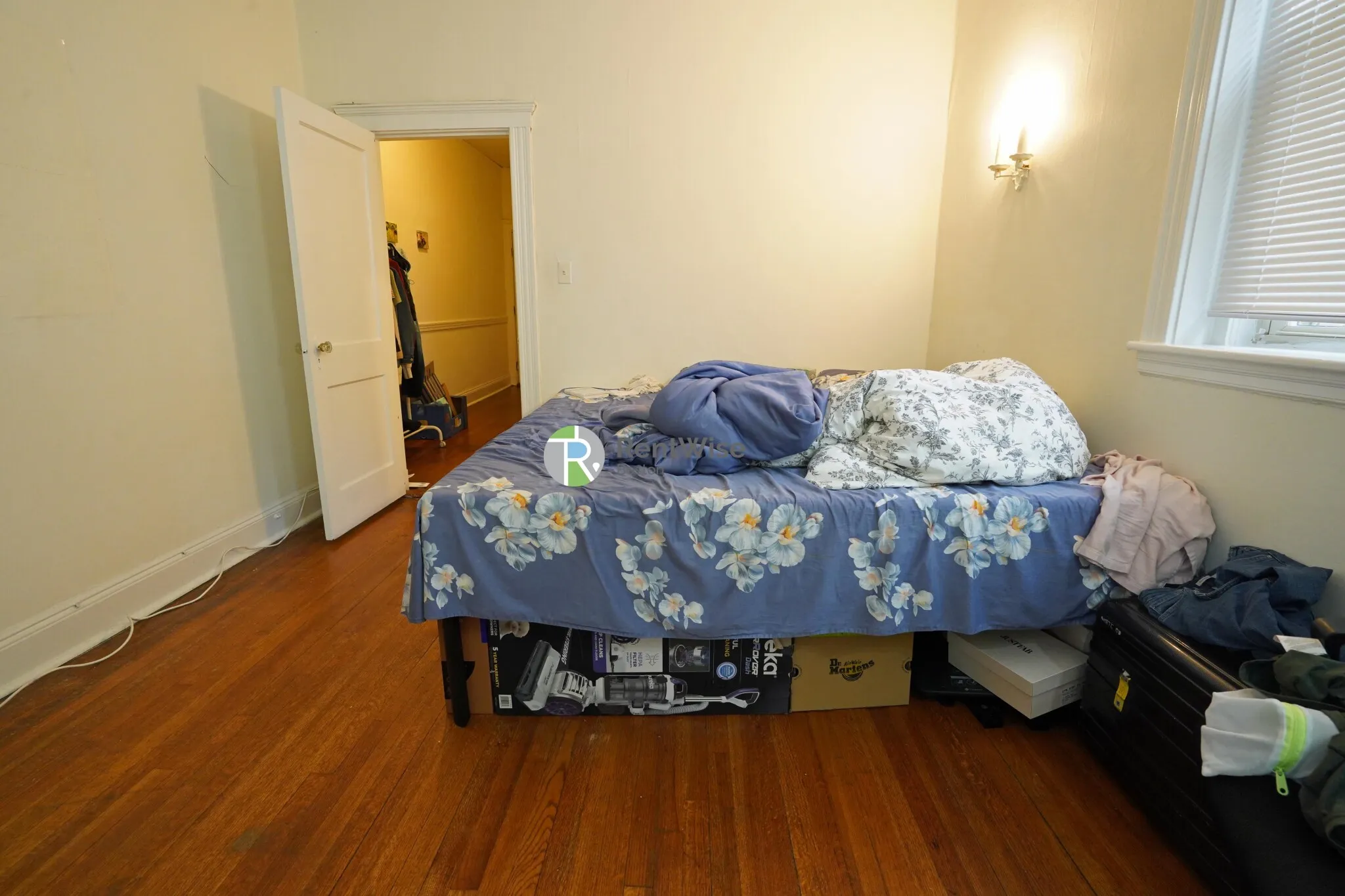 1 bed, 1 bath apartment for rent at 1848 Commonwealth Ave Unit 6, Brighton — photo 7 of 16