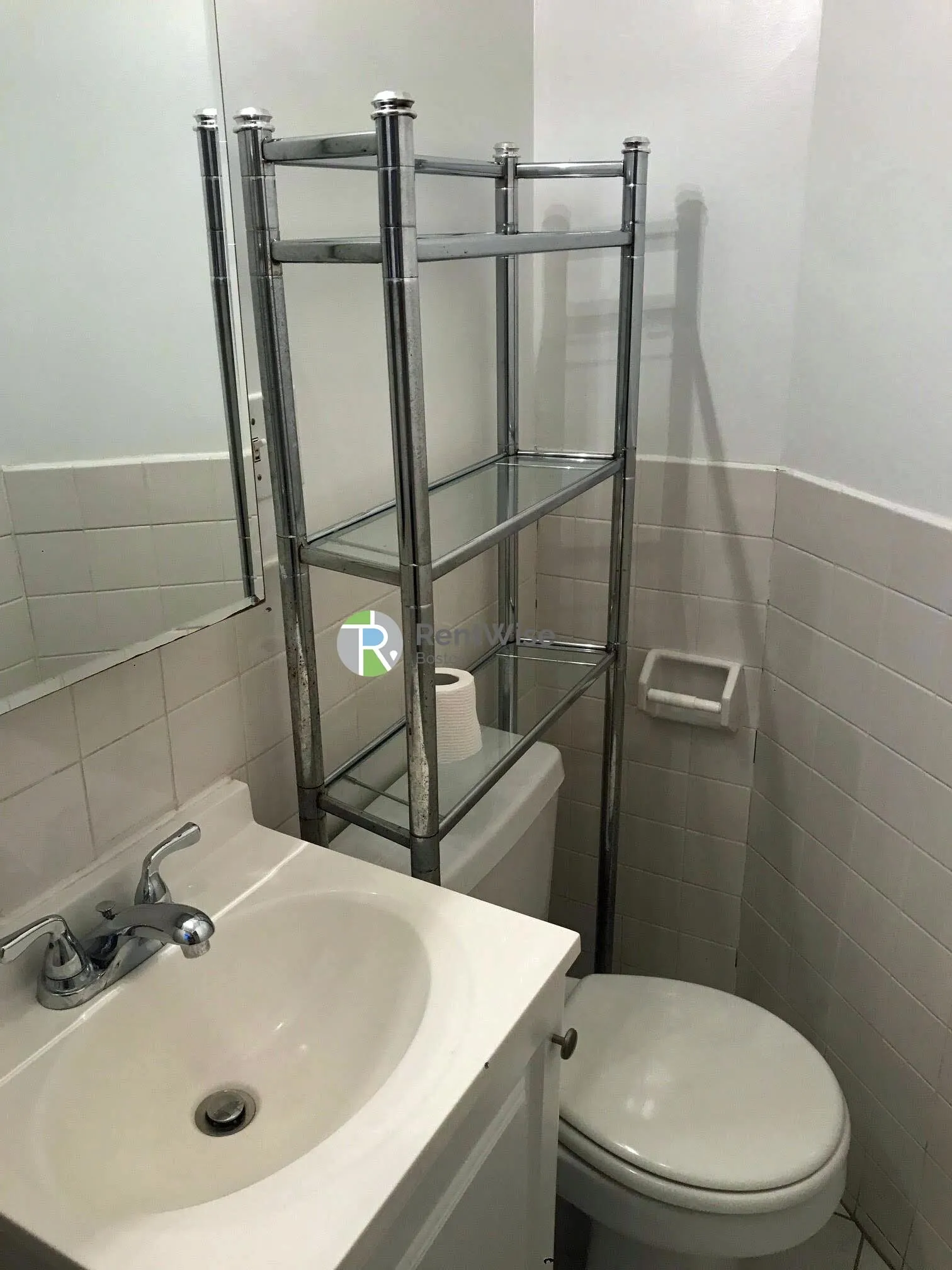 Studio bed, 1 bath apartment for rent at 1848 Commonwealth Ave Unit A, Brighton — photo 7 of 12