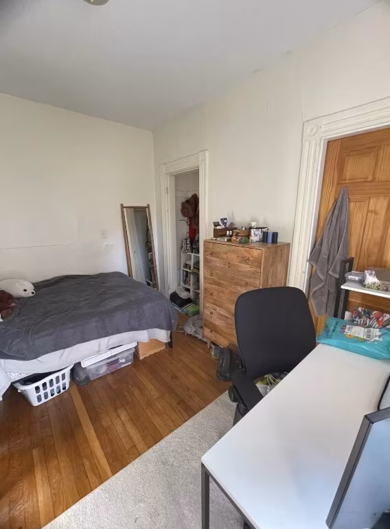 3 bed, 1 bath apartment for rent at 185 Beacon St Unit 1, Ward Two — photo 4 of 6