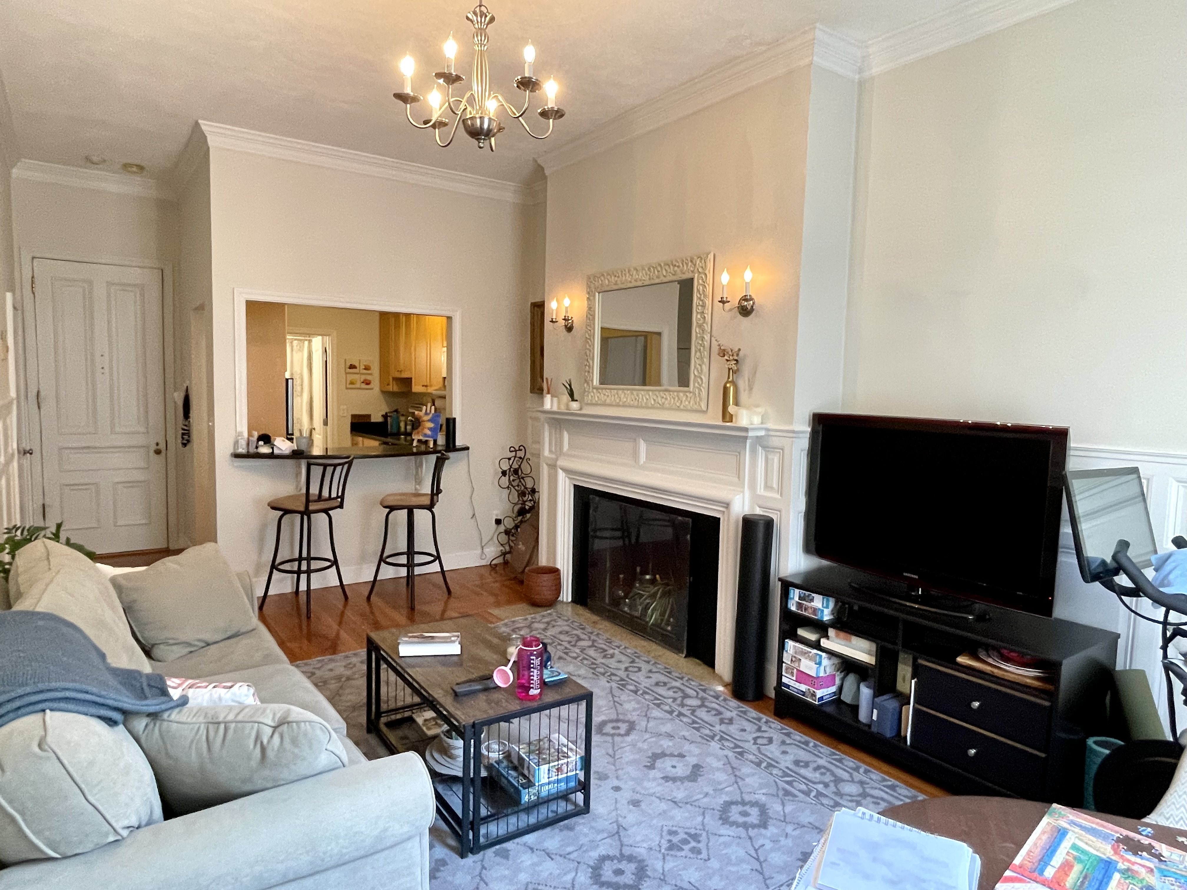 1 bed, 1 bath apartment for rent at 185 Beacon St Unit 1R, Back Bay — photo 4 of 11