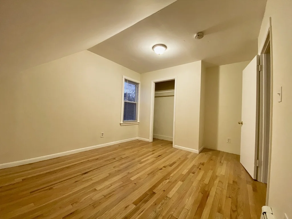 2 bed, 1 bath apartment for rent at 185 Beacon St Unit 3, Somerville — photo 3 of 17