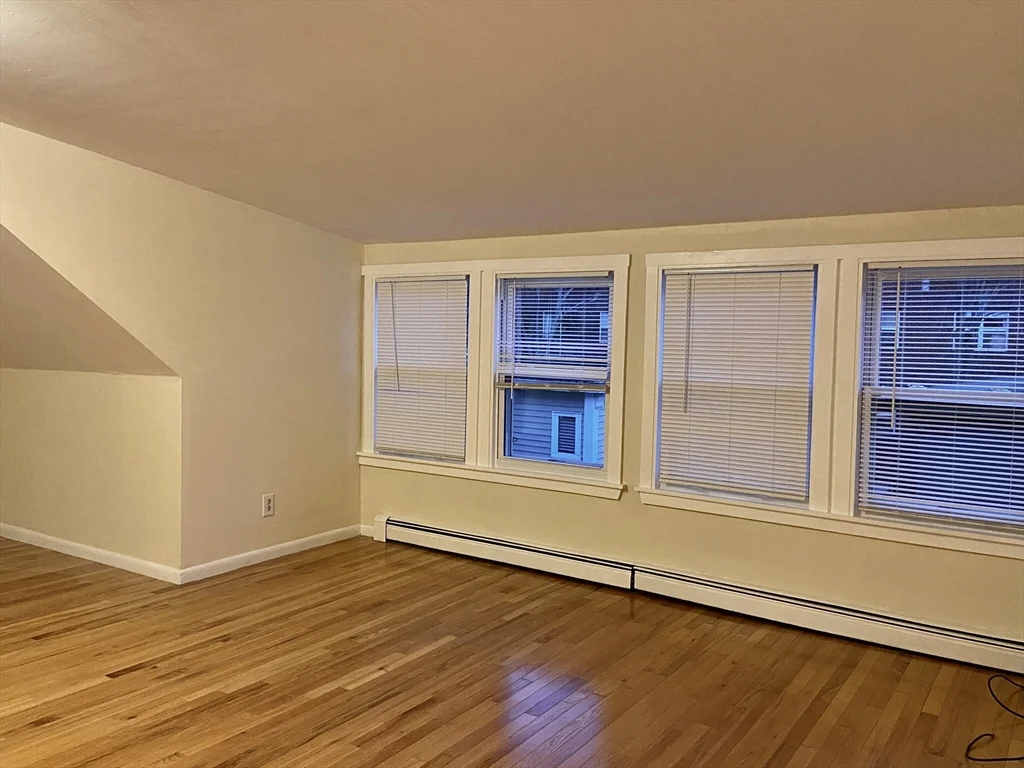 2 bed, 1 bath apartment for rent at 185 Beacon St Unit 3, Somerville — photo 8 of 17