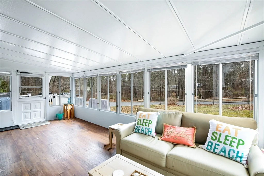 2 bed, 1 bath apartment for rent at 185 Cotuit Rd Unit 1 Juniper, Sandwich — photo 6 of 20
