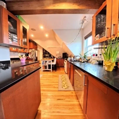 3 bed, 2 bath apartment for rent at 185 Davis Ave Unit 8, Coolidge Corner — photo 1 of 18