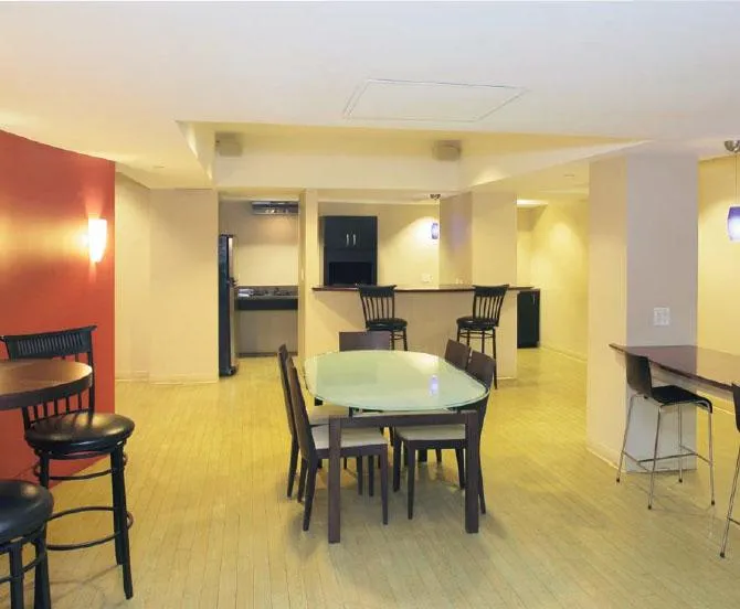 2 bed, 2 bath apartment for rent at 185 Freeman St Unit 251, North Brookline — photo 2 of 10