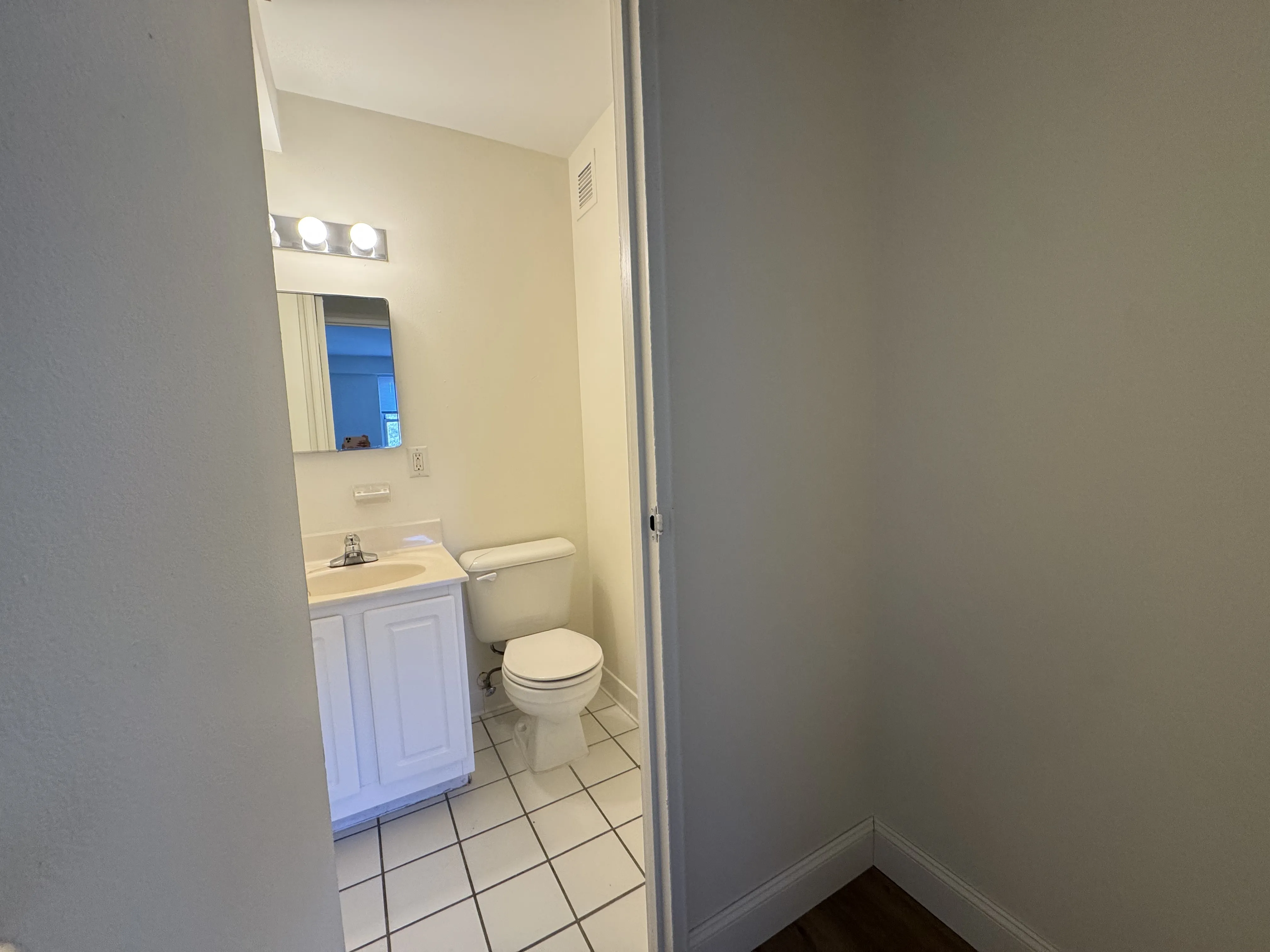 2 bed, 1.5 bath apartment for rent at 185 Freeman St Unit 416, North Brookline — photo 10 of 18